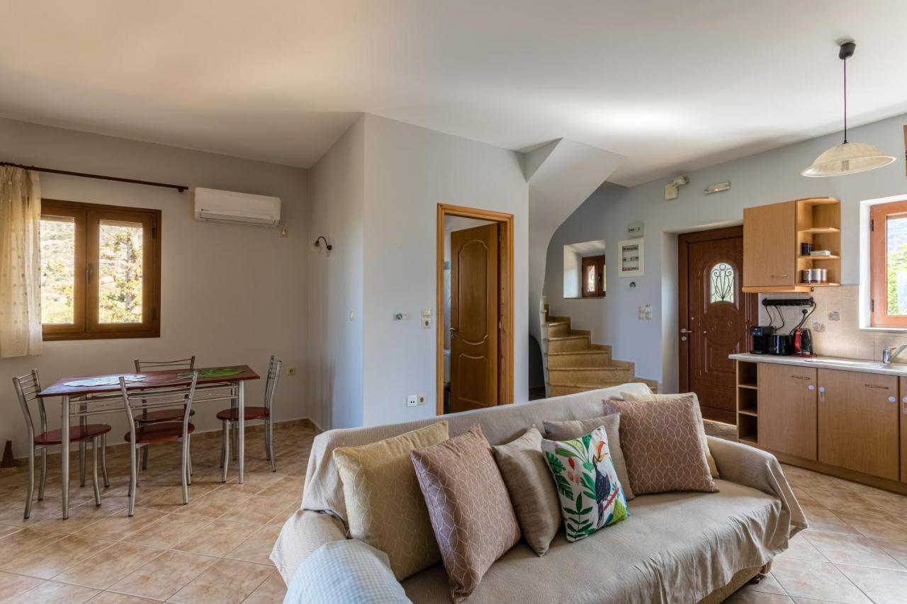 Chioureas Apartments Lévktron المظهر الخارجي الصورة