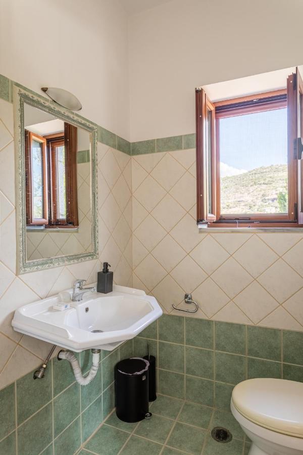 Chioureas Apartments Lévktron المظهر الخارجي الصورة